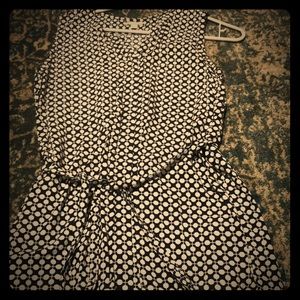 Cute 2P sleeveless Gap dress